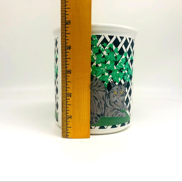 Kitchen Utensil Holder,Gray Tiger Cats Ivy & Lattice,Acme International, 5” tall - Picture 2 of 6